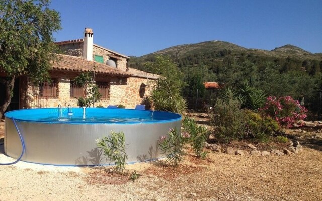 Casitas Gorgos - Monty's