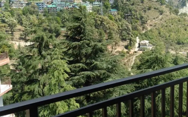 Hotel Holiday Hill
