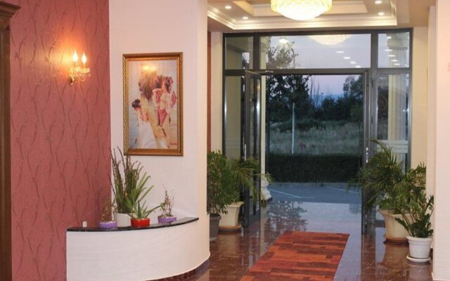 Albes Hotel