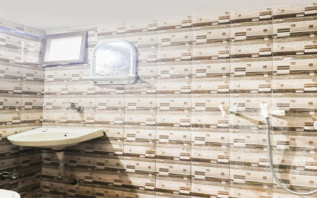 Balaji Parisar by OYO Rooms