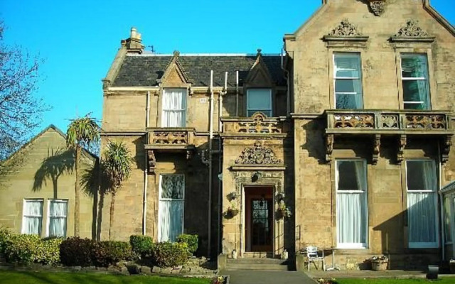 Duthus Lodge