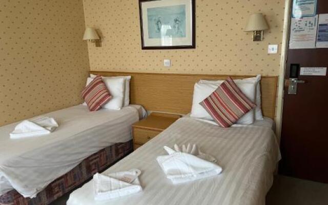 Eliot Hotel