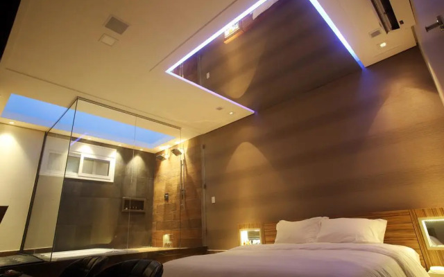 Zaya Motel Premium - Adults Only