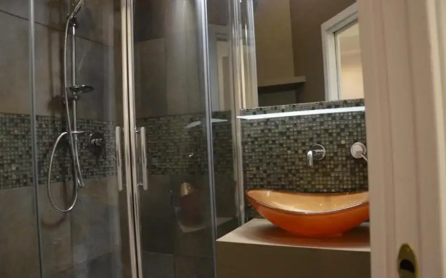 Luxury Three Bedroom Flat in Rome Center