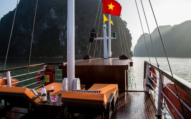 L'Azalee Classic Day Cruise 4,5 hours