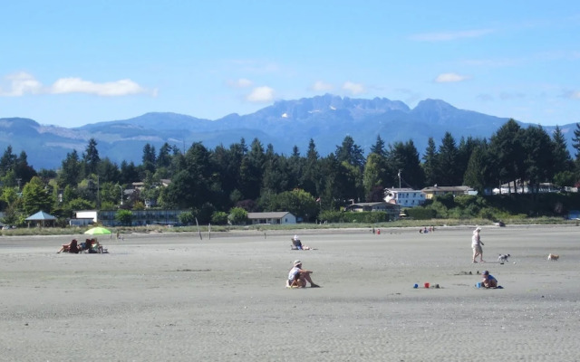 Park Sands Beach Resort