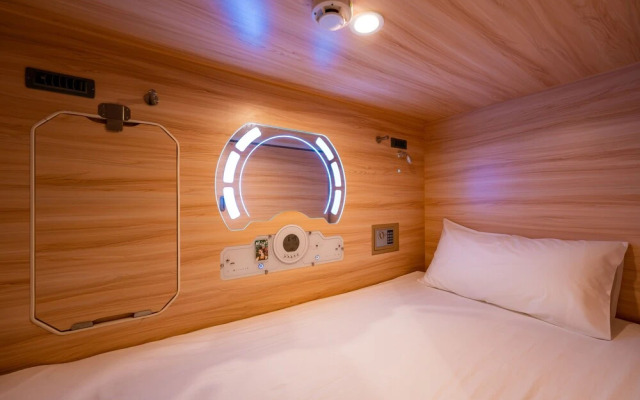 JPOD Capsule Hotel