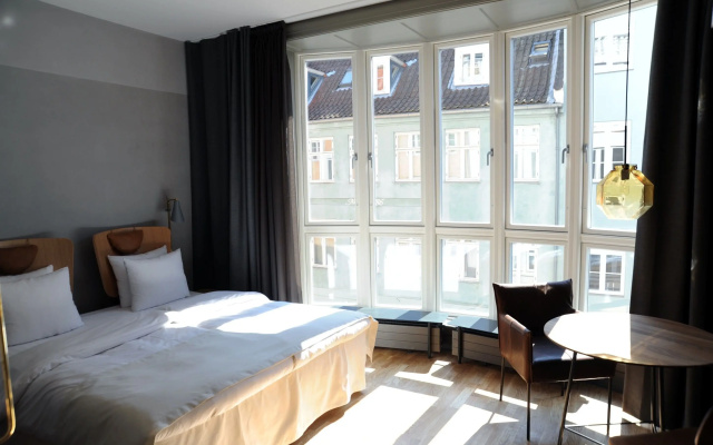 Boutique Hotel SP34