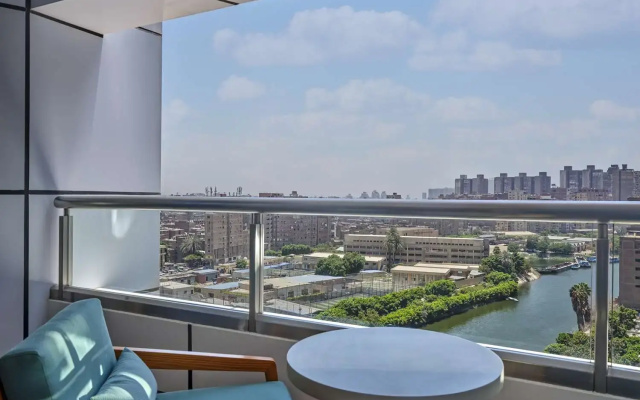 Hilton Cairo Nile Maadi