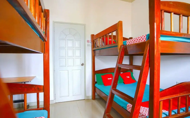 OYO 872 Villa Tomasa Beach Resort