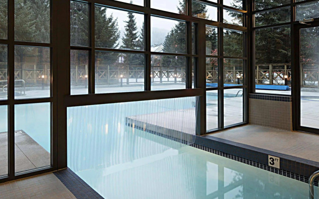 Delta Hotels by Marriott Whistler Village Suites