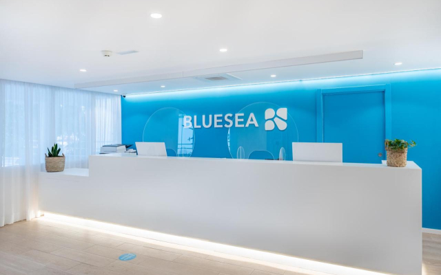 Отель BLUESEA Piscis - Adults Only