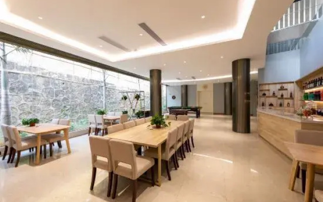 Hillman Vacation Apartments (Shanwei Poly Jincheng Bay Tourist Resort)