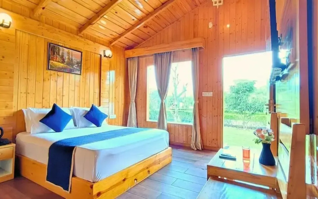 Astoria Corbett Resort