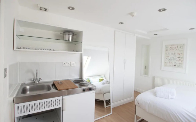Wimbledon South by Allo Housing