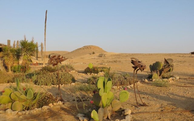 Succah in the Desert