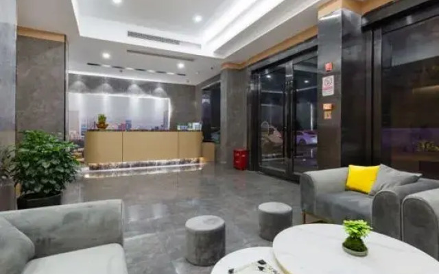 Hotel China (Cangnan Railway Station)