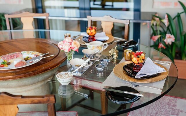 Vineyard Views Country House