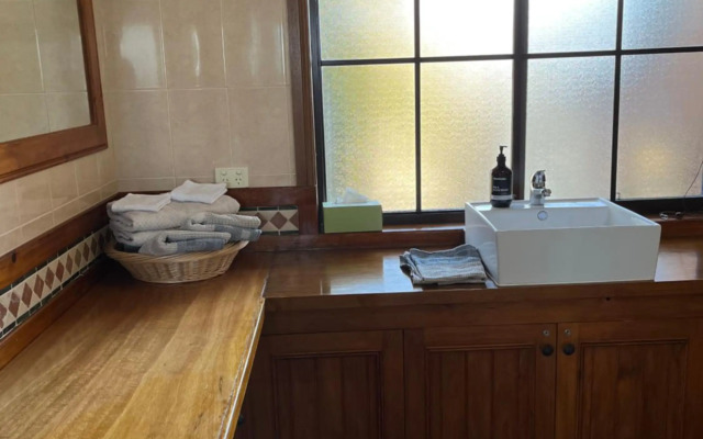 Bicheno getaway for two