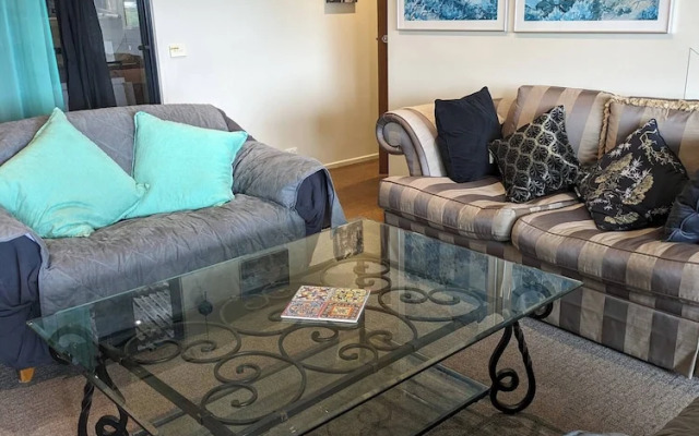 Fairhaven Beach House With Ocean Views and Tranquil Setting