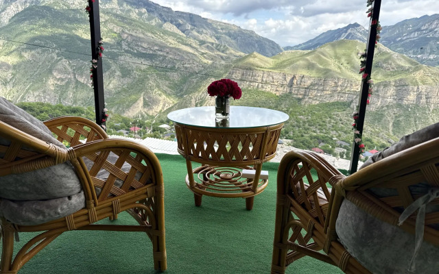 Родное гнездо