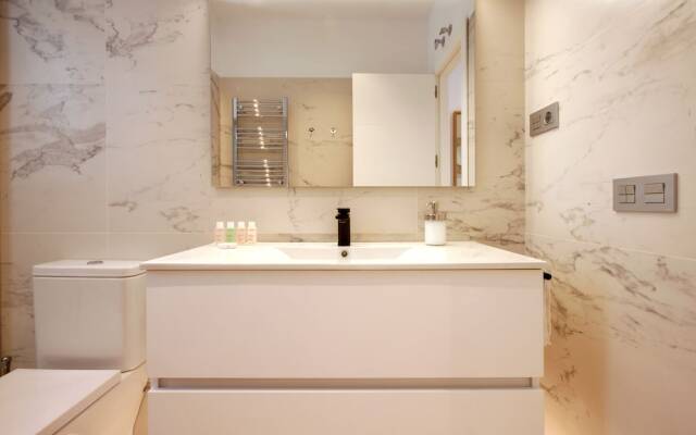 Principe Letras II by Madflats Collection