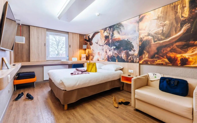 Ibis Styles Lille Marcq En Baroeul