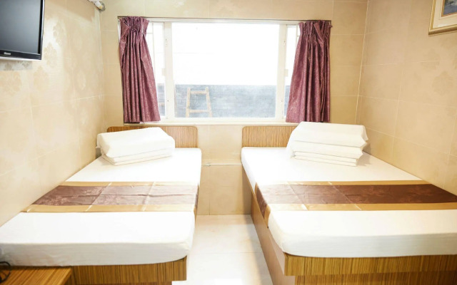 Me Easy Hostel
