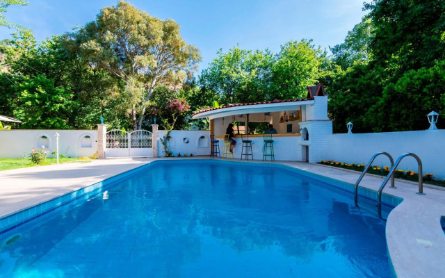 Calypso Cozy Suites