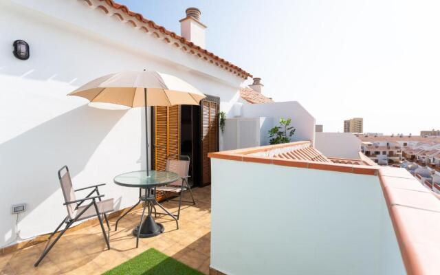 "Las dos terrazas": ático en complejo residencial