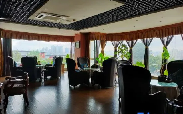 Xi'an Deluxe Hotel Jiangyang District Government Luzhou Police College Branch