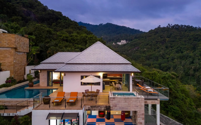 Tropical Villa