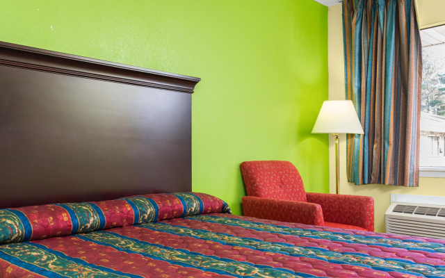 Budget Host Inn by Hotel O Portland near I-65
