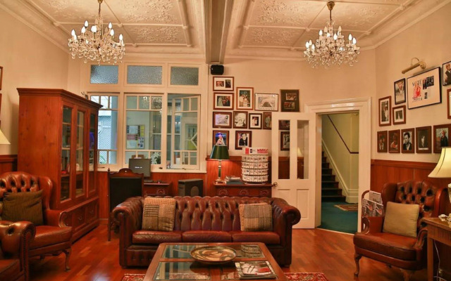 Manor Boutique Hotel