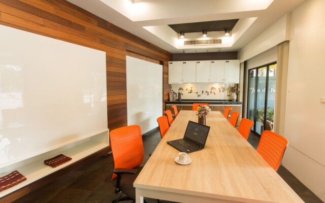 Hub 53 Bed & Breakfast