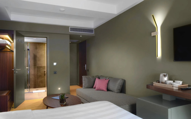 Lake Spirit Boutique Hotel & Spa