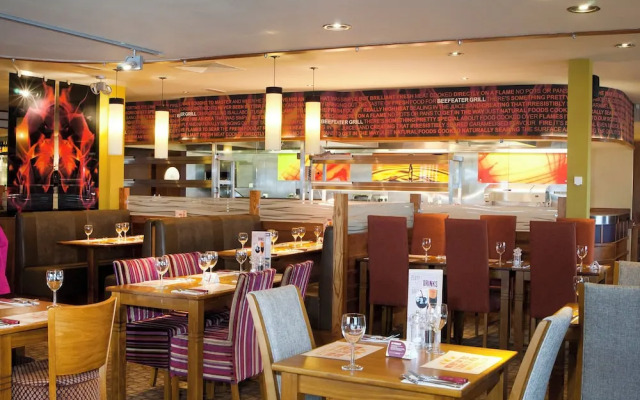 Premier Inn Glasgow Newton Mearns - M77 J4