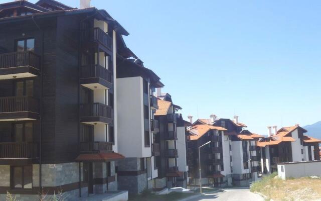 SG Royal Park & SPA Complex