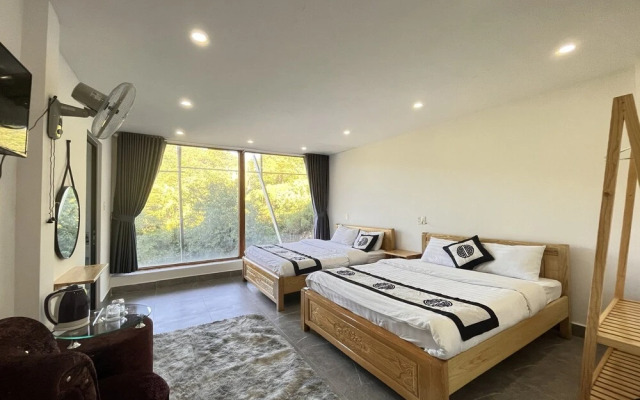 Da Lat Cam Ly Hotel