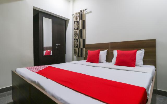 Oyo 69521 Hotel Shukla Inn