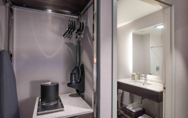 Holiday Inn Express Boston South - Quincy by IHG