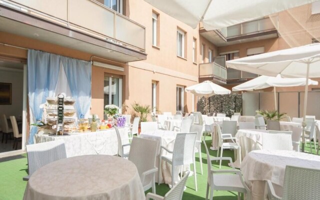 Suite Hotel Elite