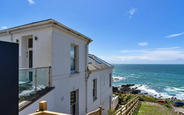 Ocean Lookout - Luxury Woolacombe Beach Apartment with Sea Views