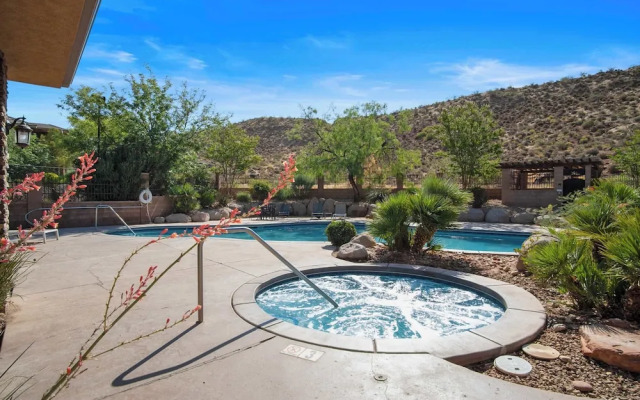 Terra Vista Stay for 8