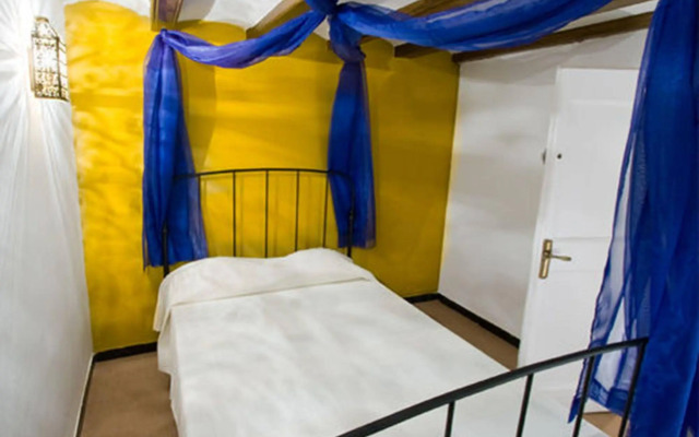 Palace Guesthouse