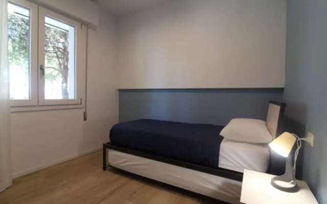 Spacious Flat 200mt From the Beach