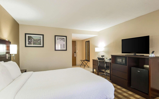 Pocono Inn & Banquet