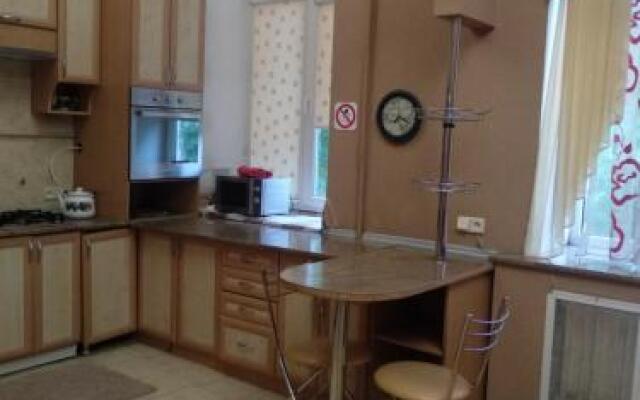 Apartment On Evgena Konovaltsya 3