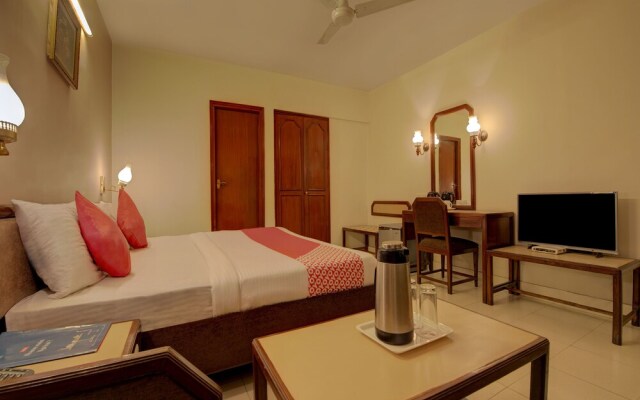 Capital O 1864 Hotel Yuvraj