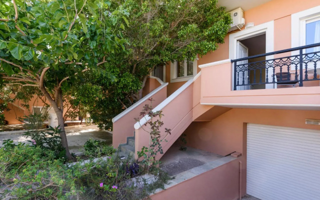 Poseidon Studios & Apartments